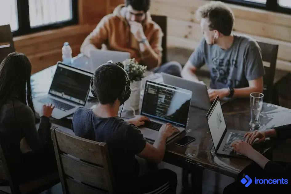 Common Investment Mistakes Beginners Make: Avoid These Errors